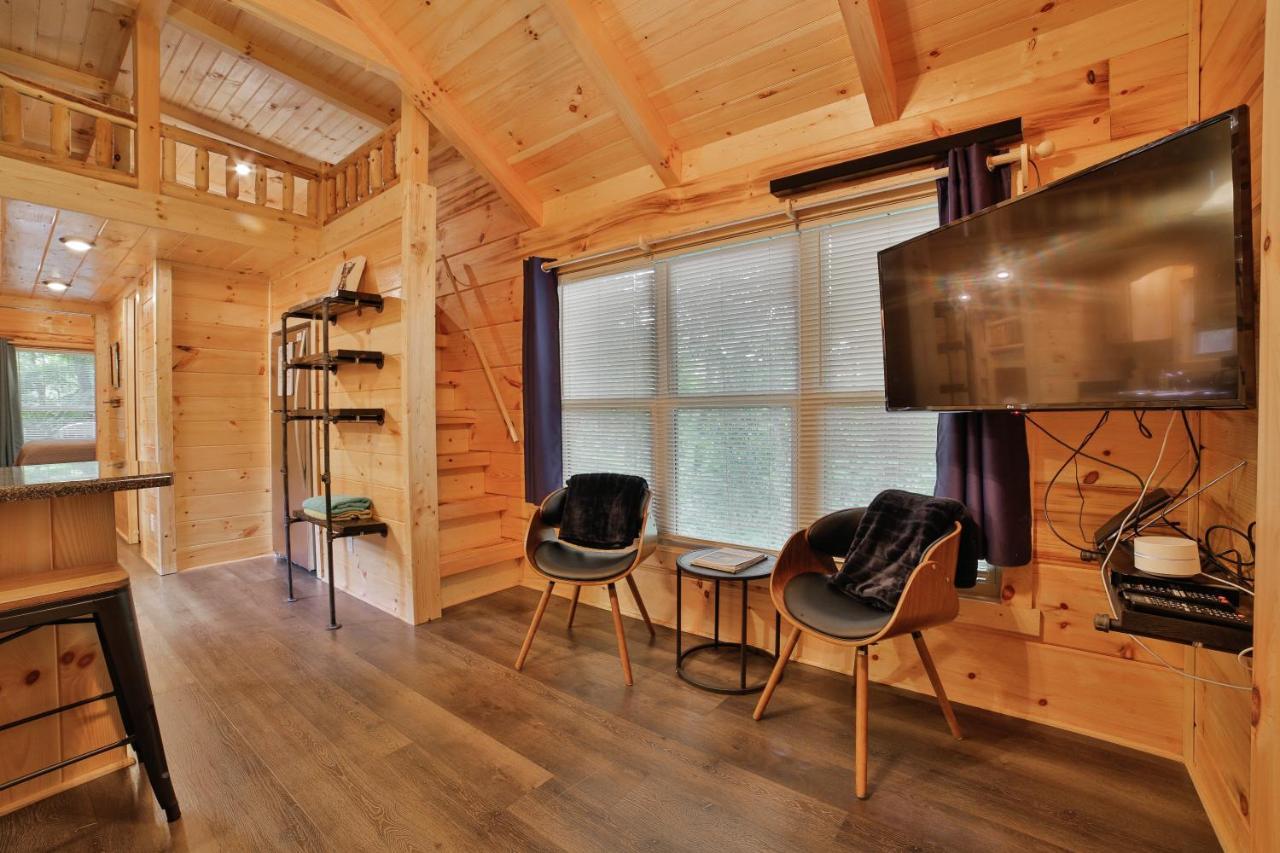 Thomas Cabin Forest Tiny Cabin With Hot Tub Chattanooga Zewnętrze zdjęcie