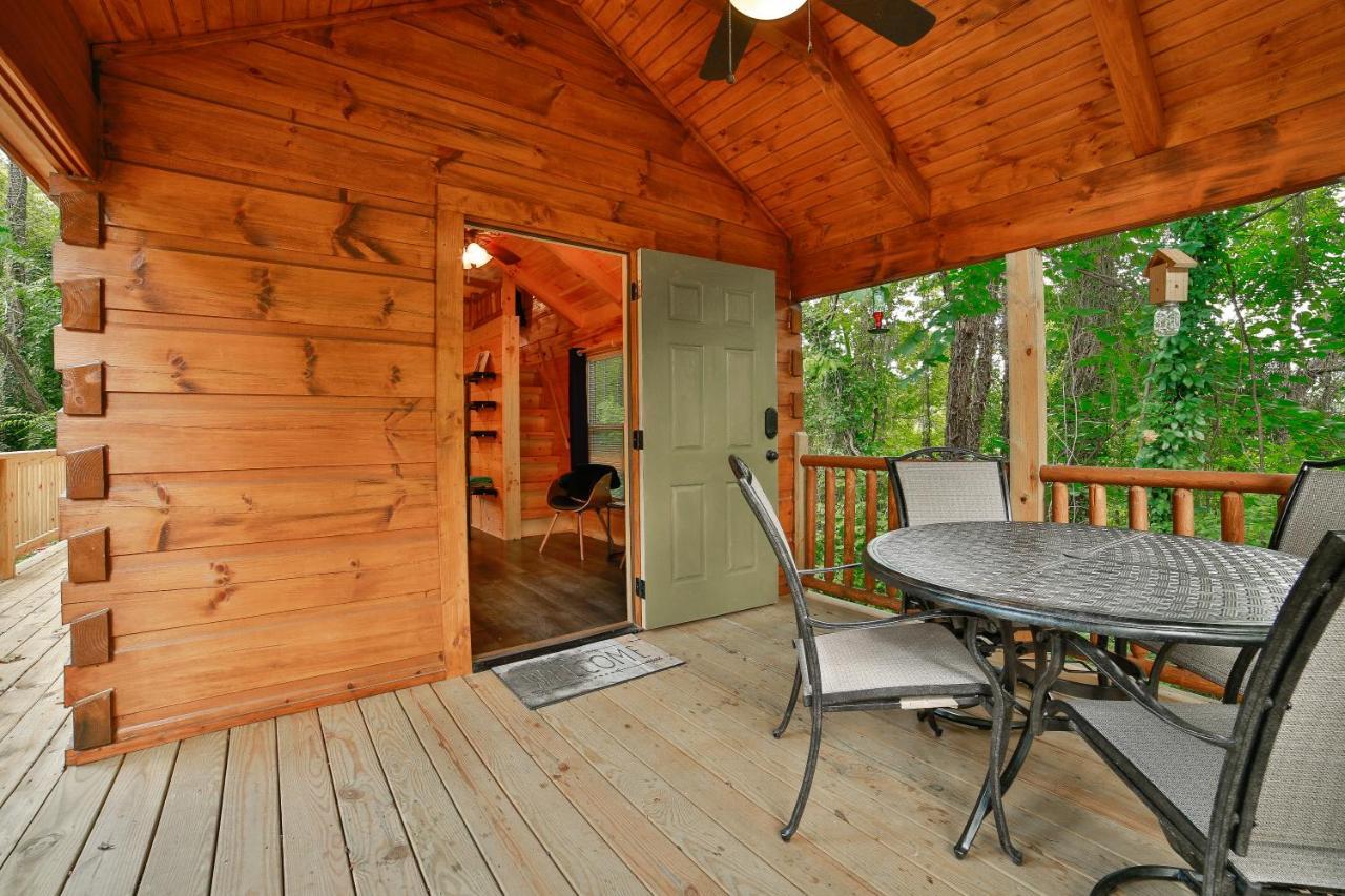 Thomas Cabin Forest Tiny Cabin With Hot Tub Chattanooga Zewnętrze zdjęcie